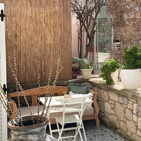 Selin Oda ve Kahvaltı Alaçatı
