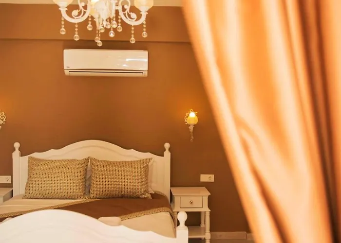 Selin Bed & Breakfast 3*