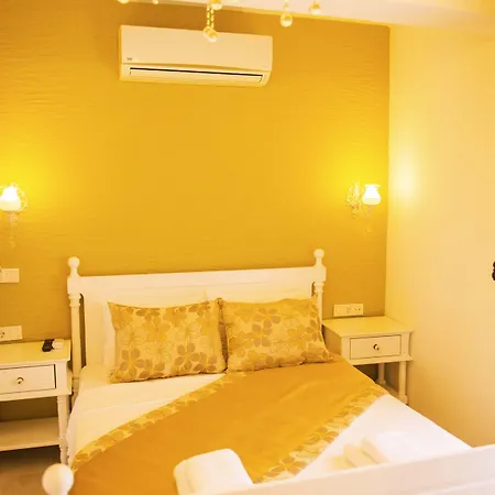 Selin Bed and Breakfast 3*